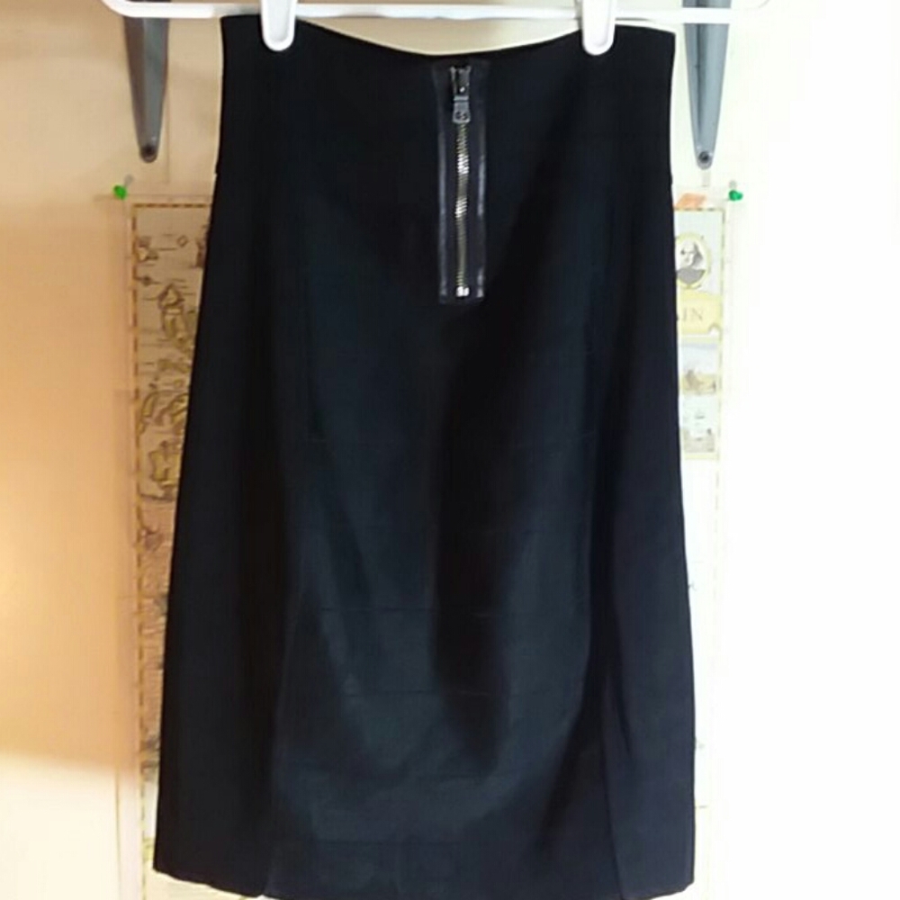 A/X Armani Exchange Med Black Stretchy Mini Skirt